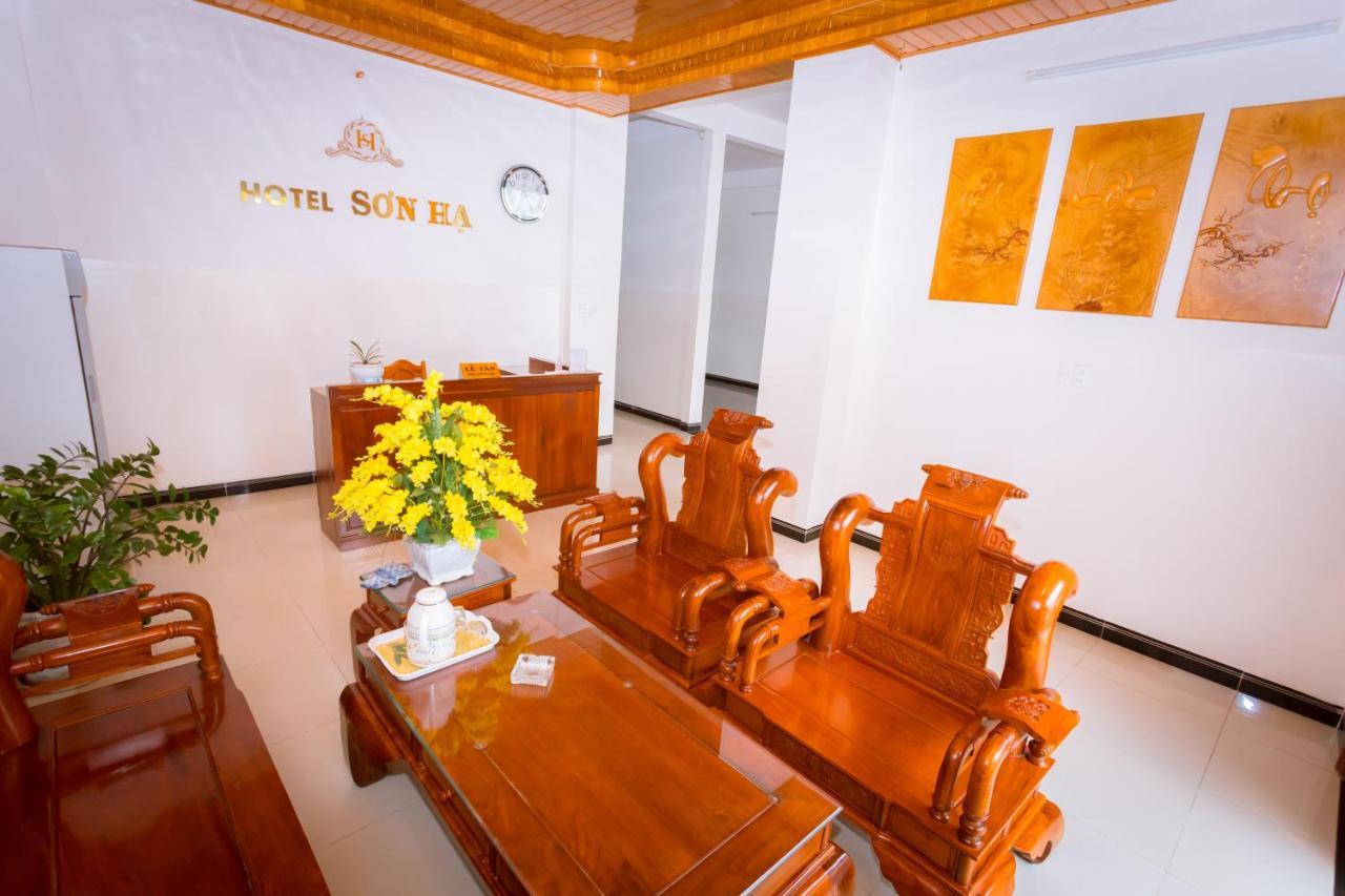 Khach San Son Ha Otel Kon Tum Dış mekan fotoğraf