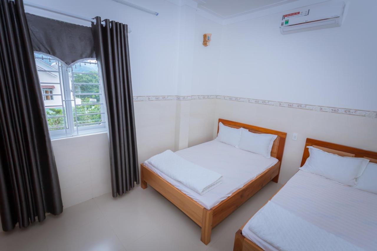 Khach San Son Ha Otel Kon Tum Dış mekan fotoğraf
