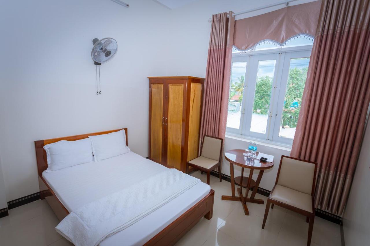 Khach San Son Ha Otel Kon Tum Dış mekan fotoğraf