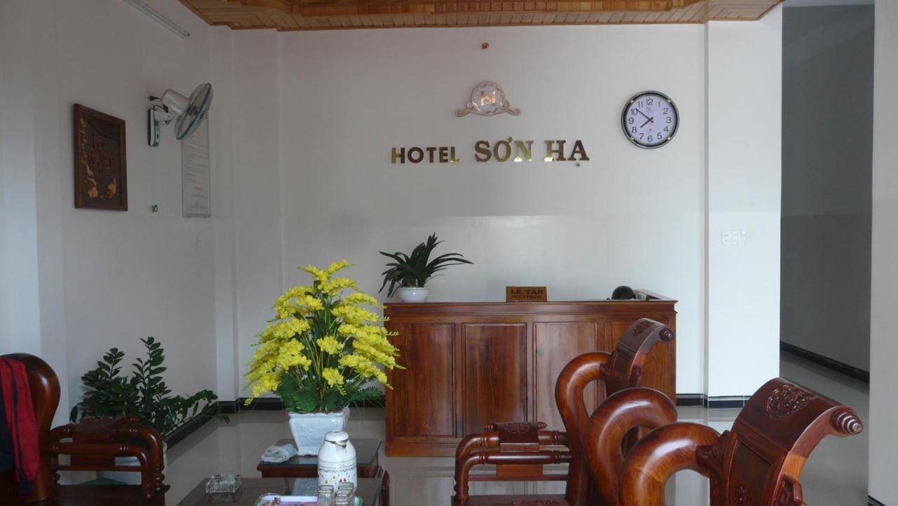 Khach San Son Ha Otel Kon Tum Dış mekan fotoğraf