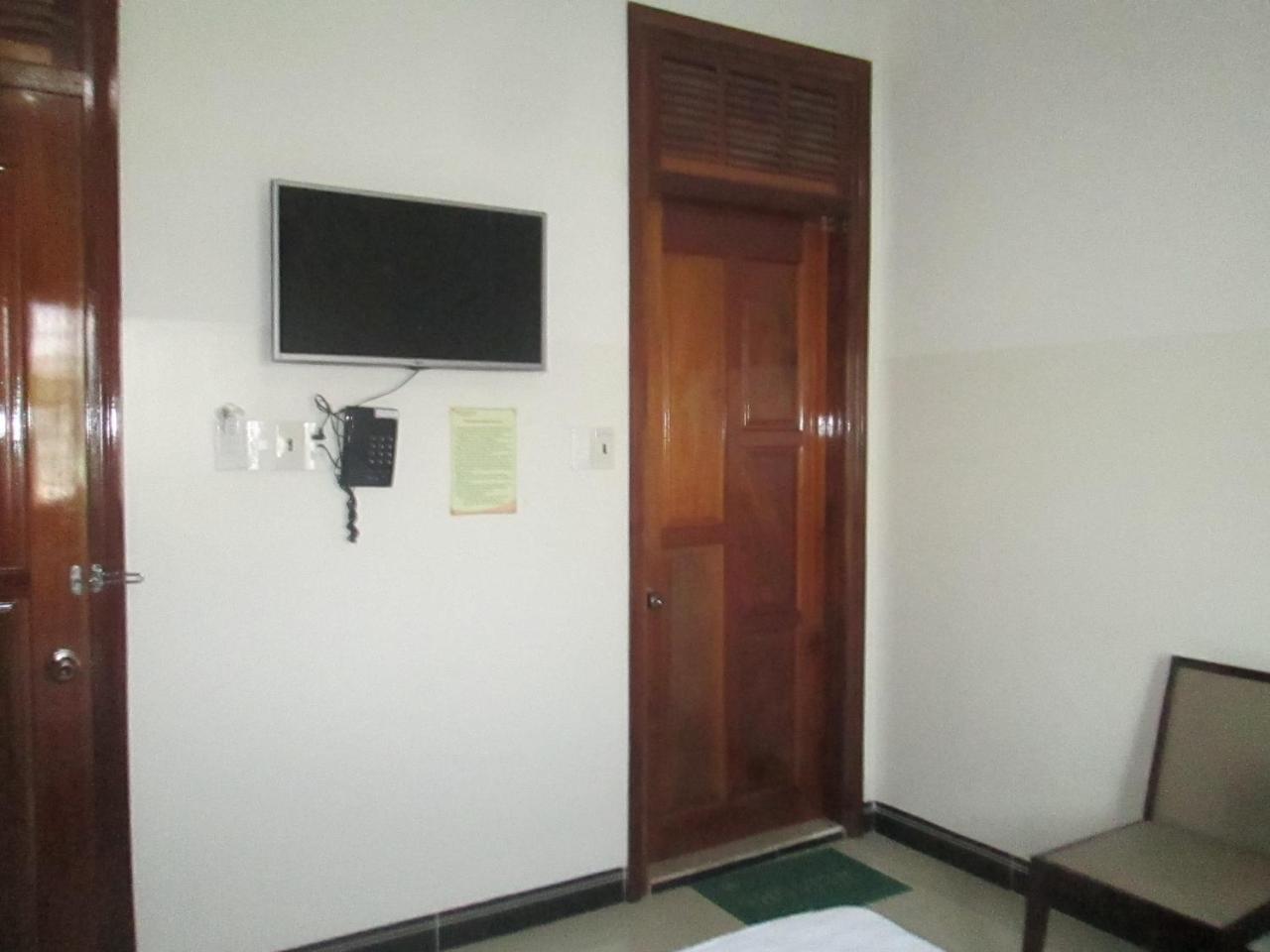 Khach San Son Ha Otel Kon Tum Dış mekan fotoğraf
